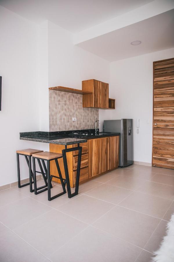 Apartasuites 21 A Pereira Buitenkant foto