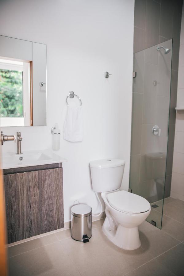 Apartasuites 21 A Pereira Buitenkant foto